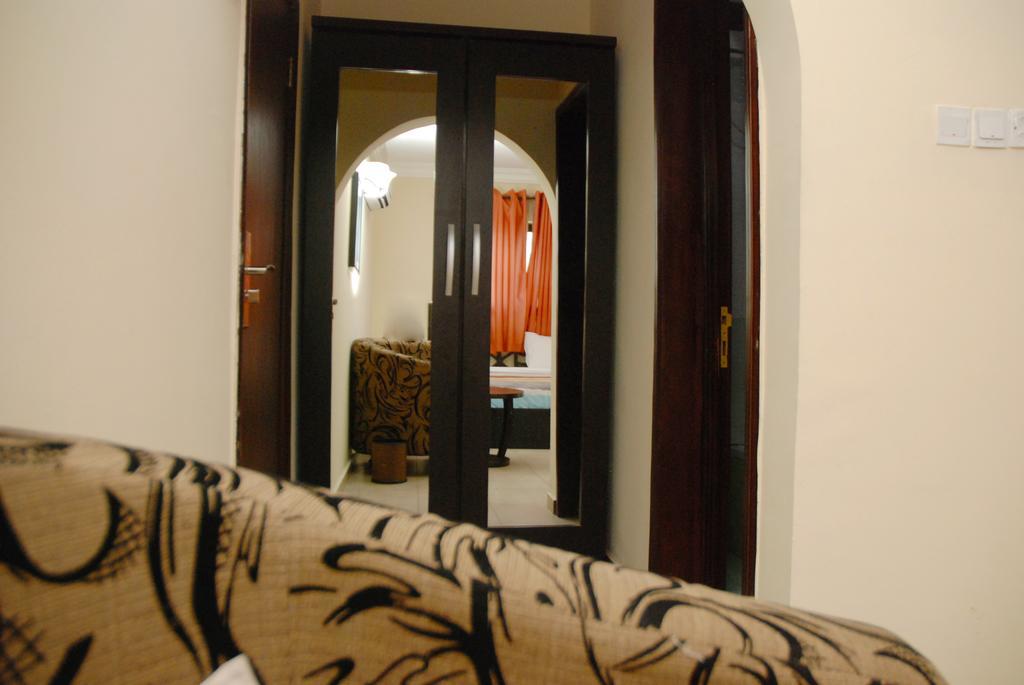 Knightsbridge Hotel Ikeja Eksteriør billede